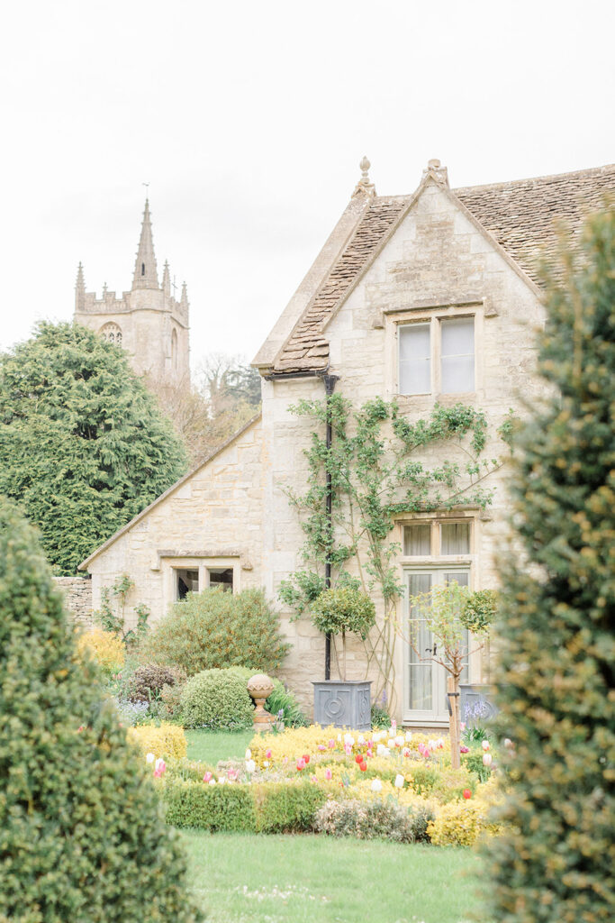 Planning a Dream Wedding in England from Overseas